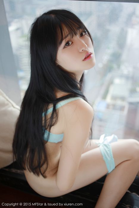 [MFStar范模学院]2015.09.30 VOL.025 伊小七MoMo [50P34MB]